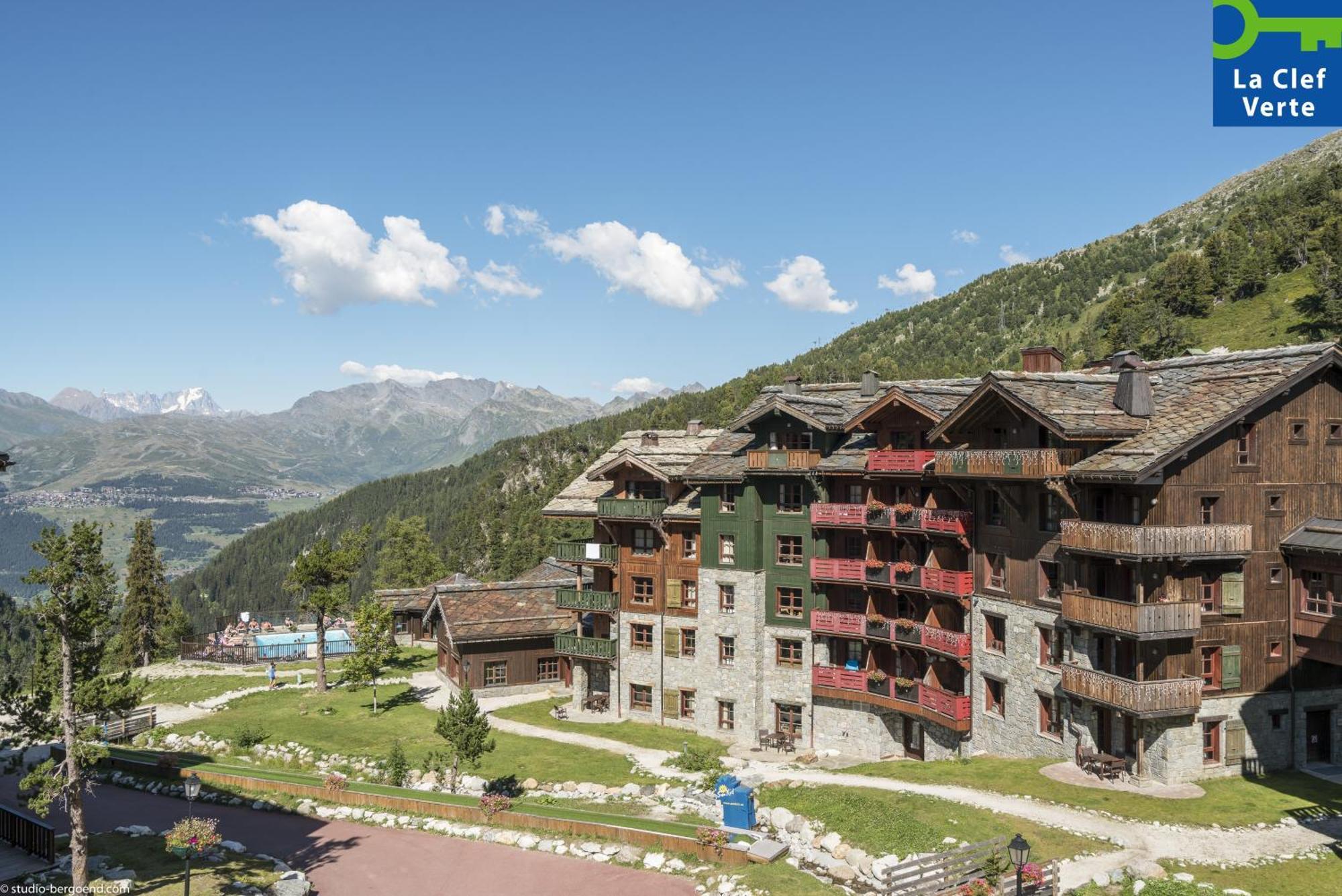 ⋆ PIERRE & VACANCES PREMIUM ARC 1950 LE VILLAGE ⋆ LES ARCS ⋆ FRANCE ⋆ RATES  FROM €238